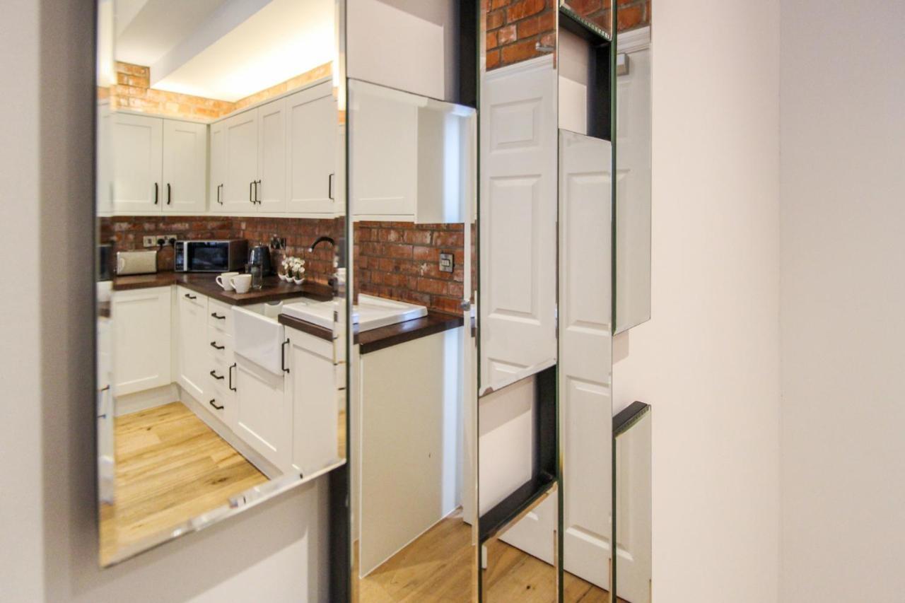 Spacious, Elegant Centre With Free Wifi Apartment